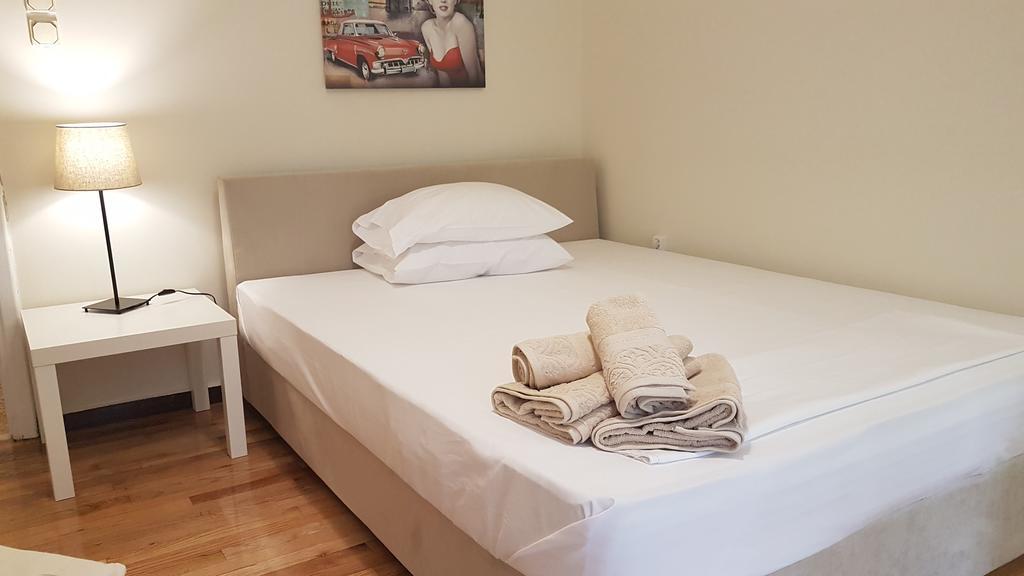Errathens Vanilla Apartment - Athens Center Екстер'єр фото