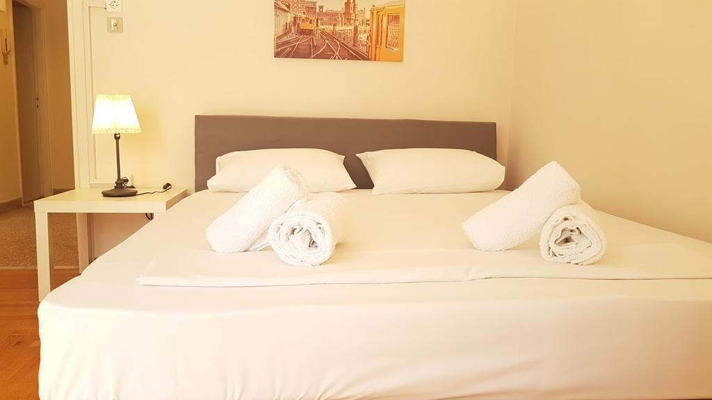 Errathens Vanilla Apartment - Athens Center Екстер'єр фото